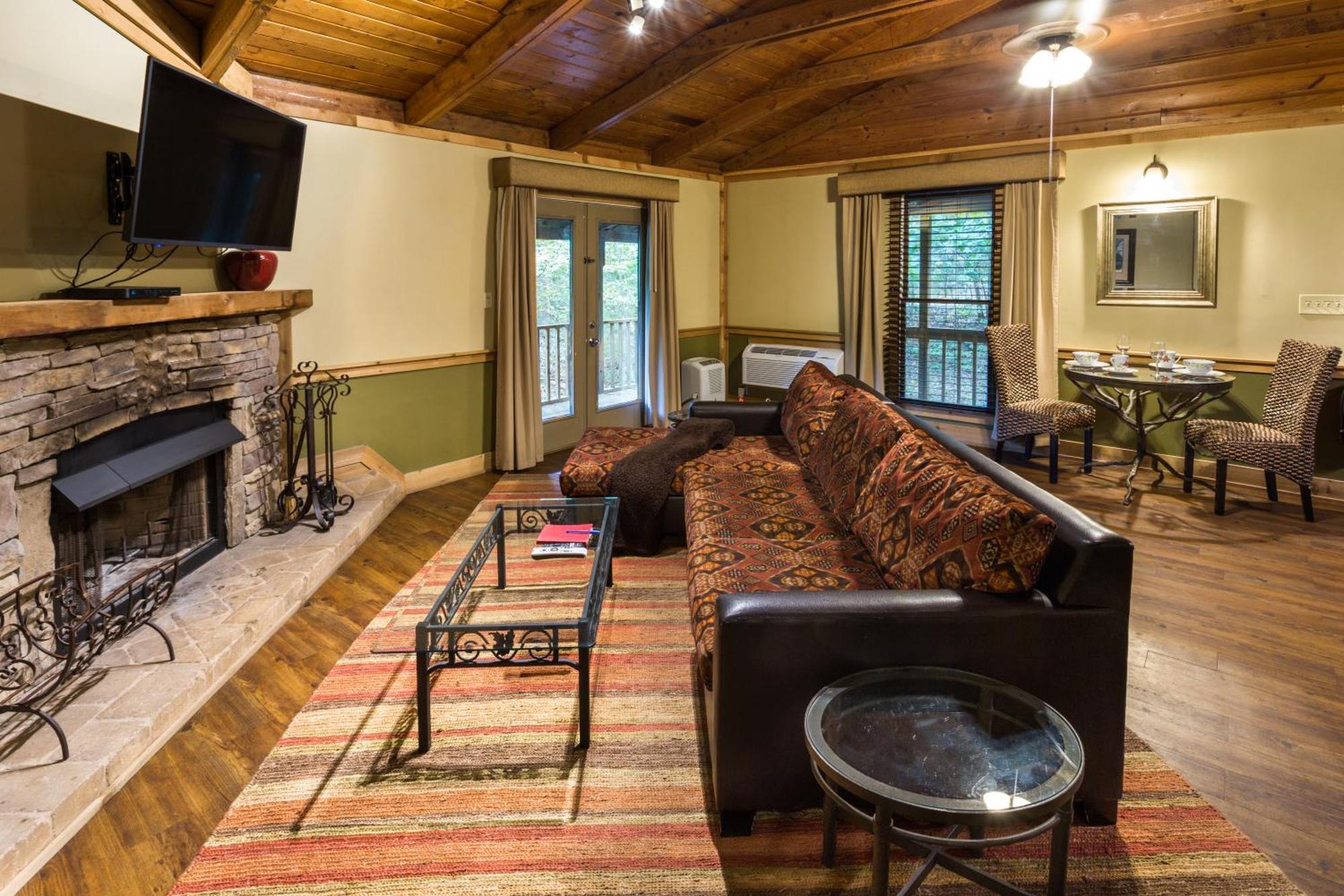 Forrest Hills Mountain Resort Dahlonega Δωμάτιο φωτογραφία