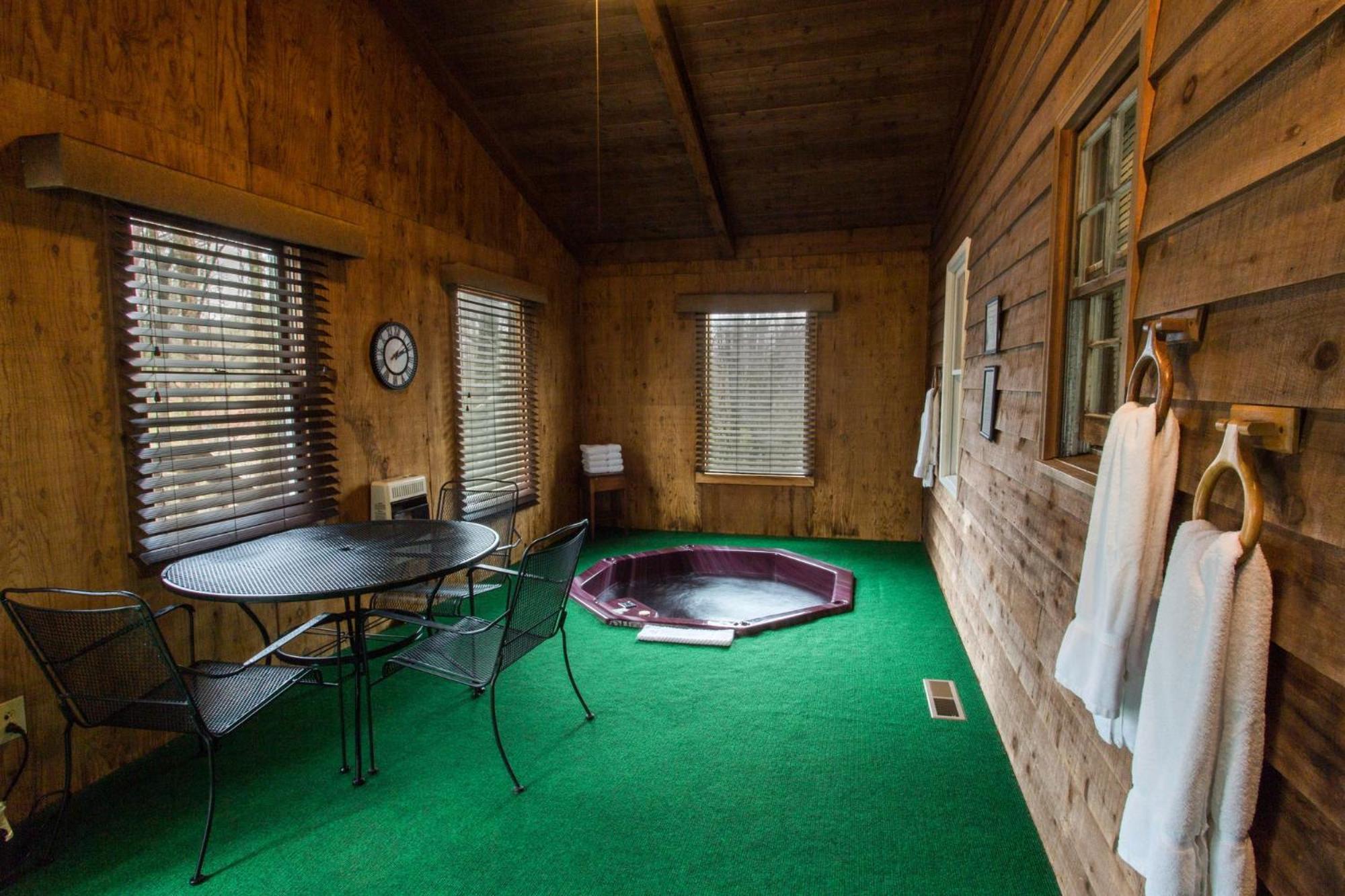 Forrest Hills Mountain Resort Dahlonega Εξωτερικό φωτογραφία